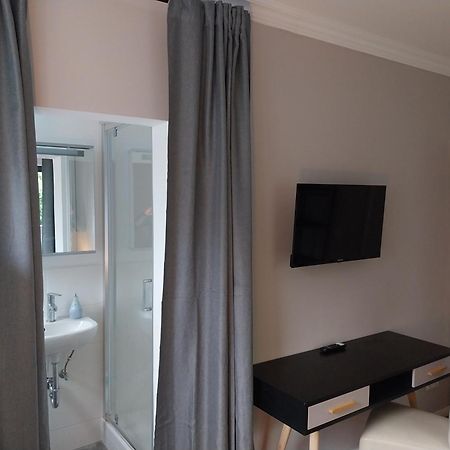 Bad Aibling City Apartment Zimmer ภายนอก รูปภาพ