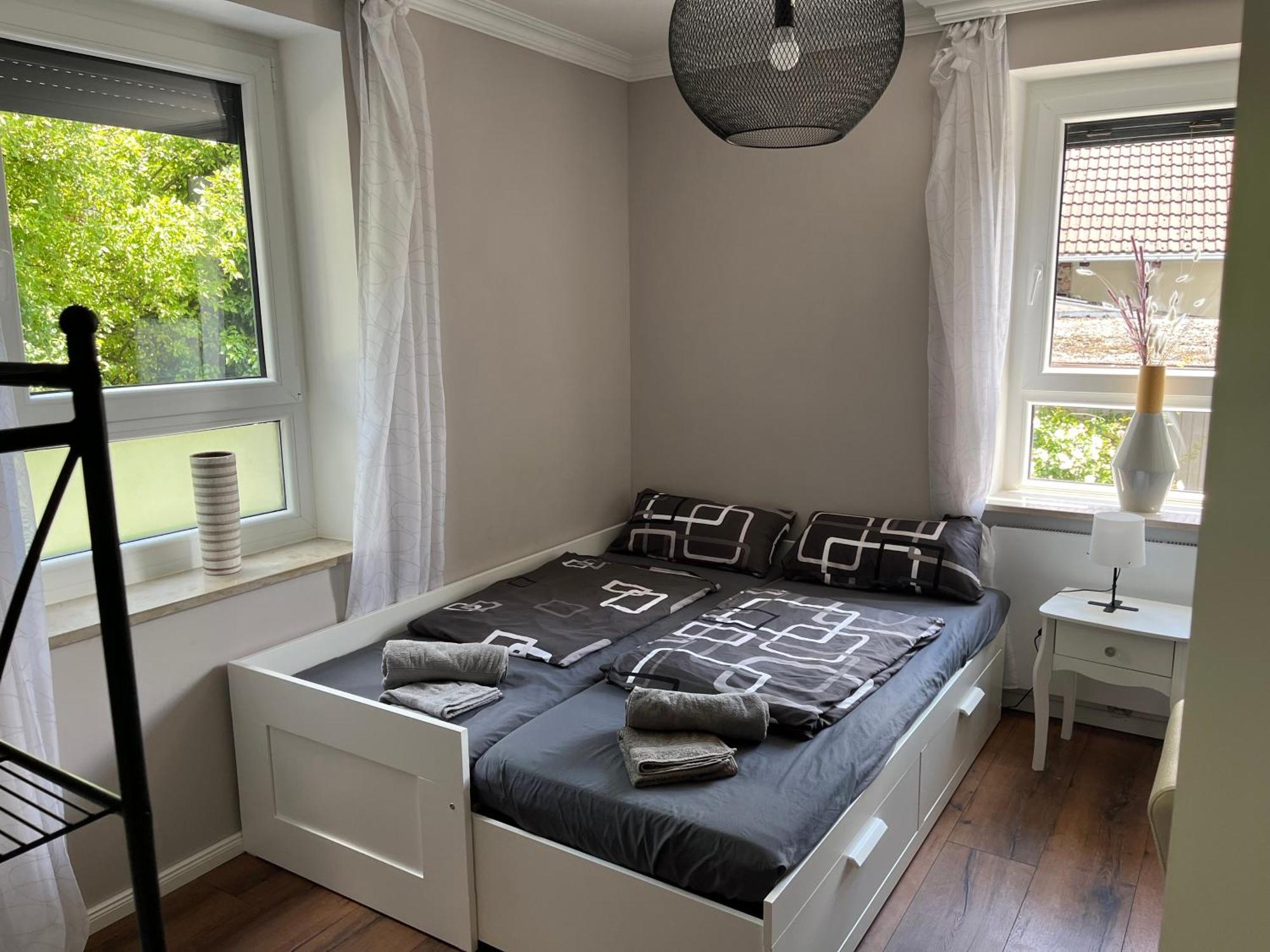 Bad Aibling City Apartment Zimmer ภายนอก รูปภาพ